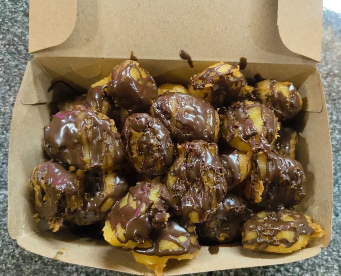 Pisang Goreng Tanduk Coklat